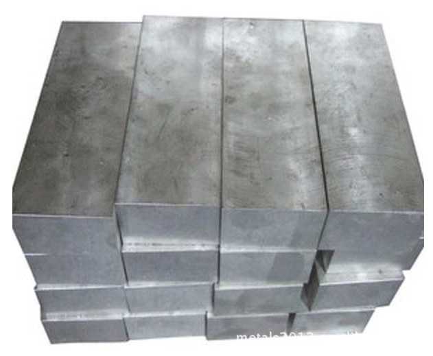 薄材端子刀片用DC53開裂，用什么模具鋼好